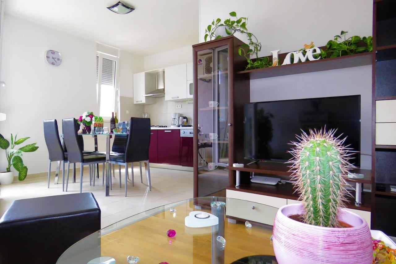 Apartment West Makarska Bagian luar foto