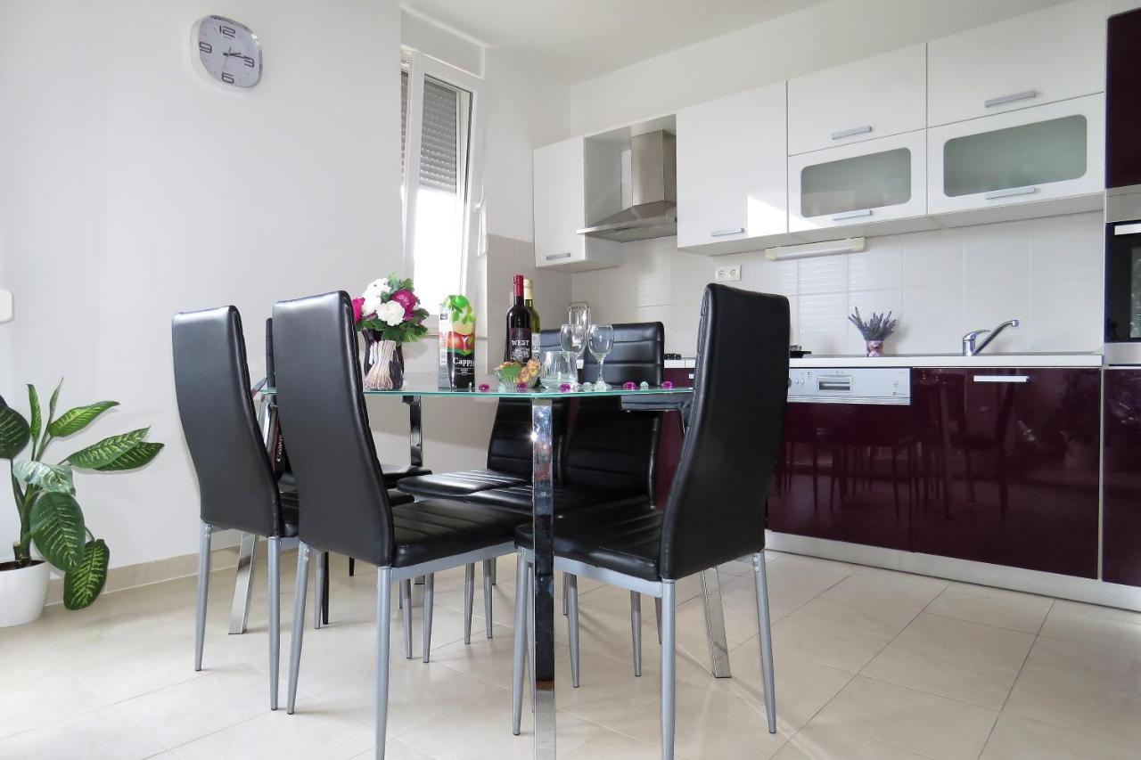 Apartment West Makarska Bagian luar foto