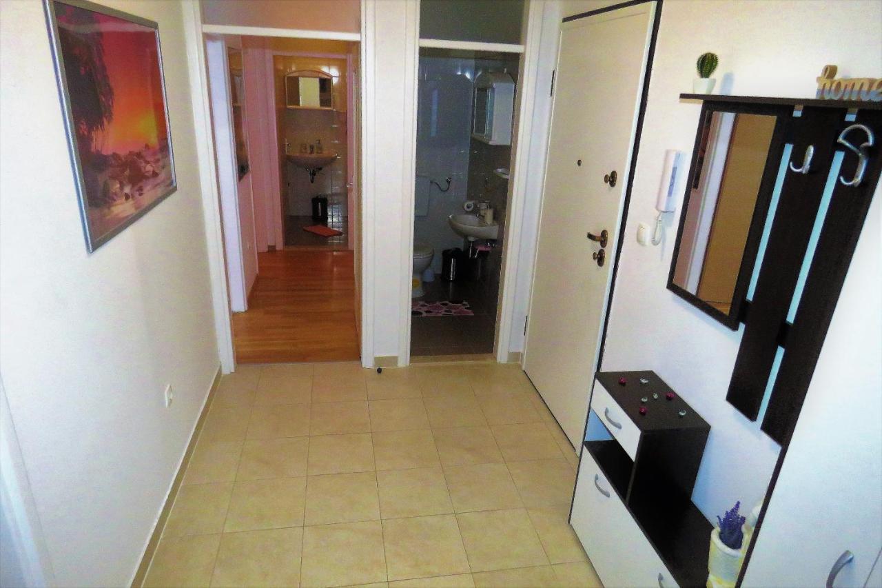 Apartment West Makarska Bagian luar foto